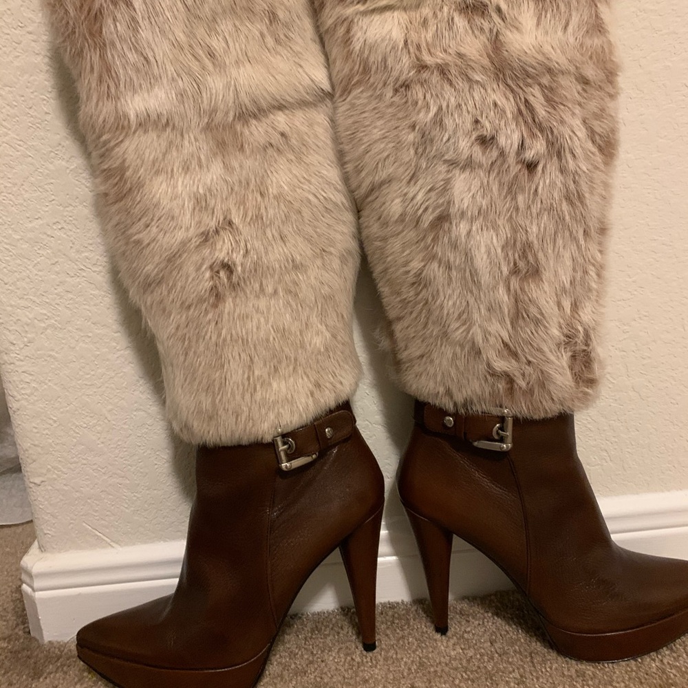Designer Boots - Picture 4 of 5